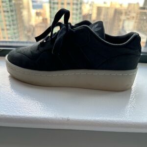 Adidas Black Basketball Shoes with white Sole